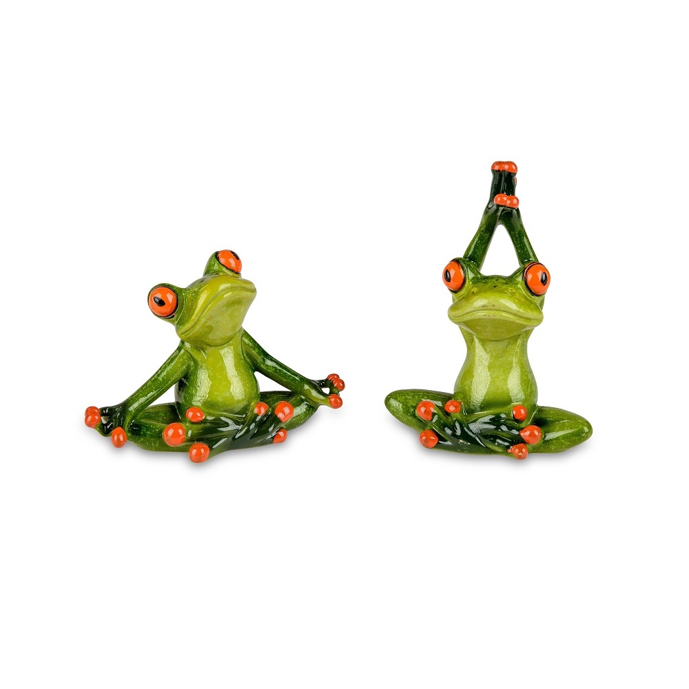 Formano Frosch sitzend in Yoga-Haltung